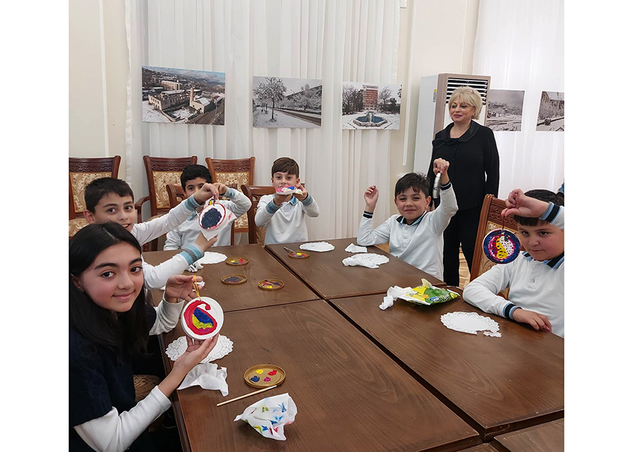 Muzeydə "Şuşanın nurlu butası" adlı növbəti ustad dərsi keçirilib