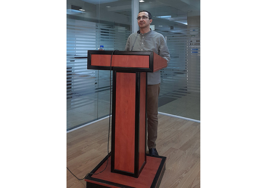 Museum associate delivers a speech with a paper at the international conference