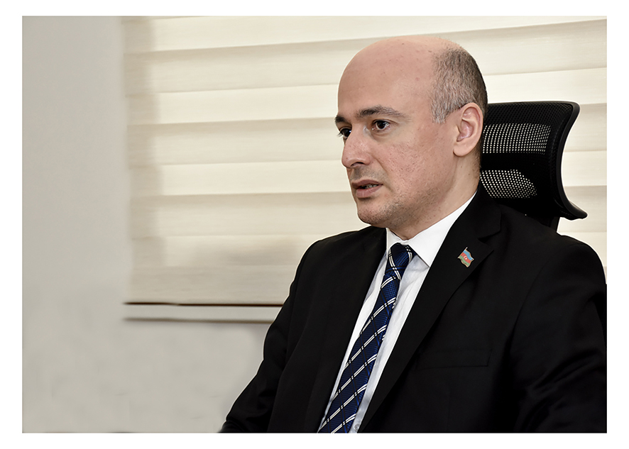 Tarix elmləri doktoru Fərhad Cabbarovun məqaləsi "525-ci qəzet"də çap olunub