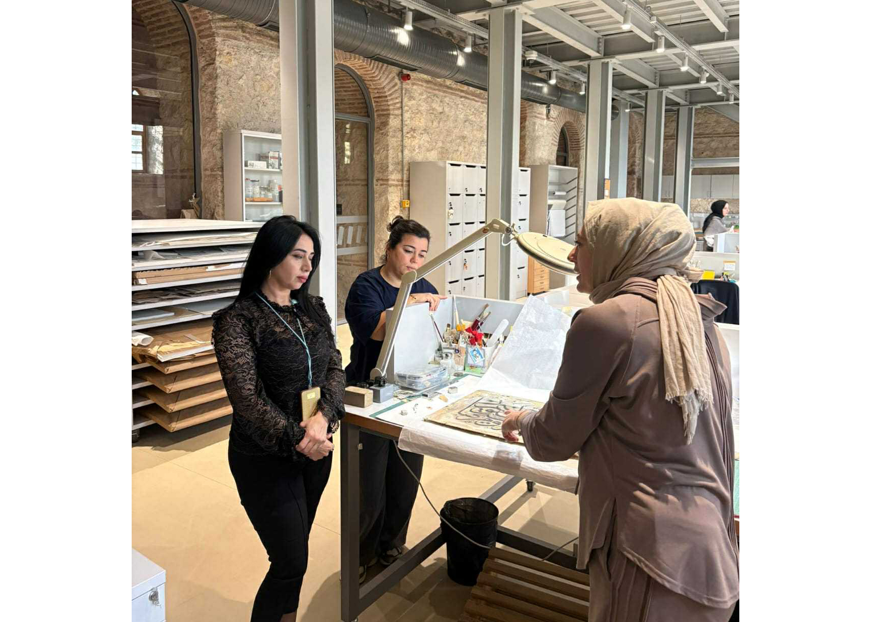 Художник-реставратор музея прошел тренинг в Турции